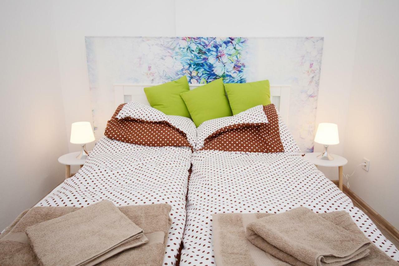 Lillybeth City Center Apartments Budapest Ngoại thất bức ảnh